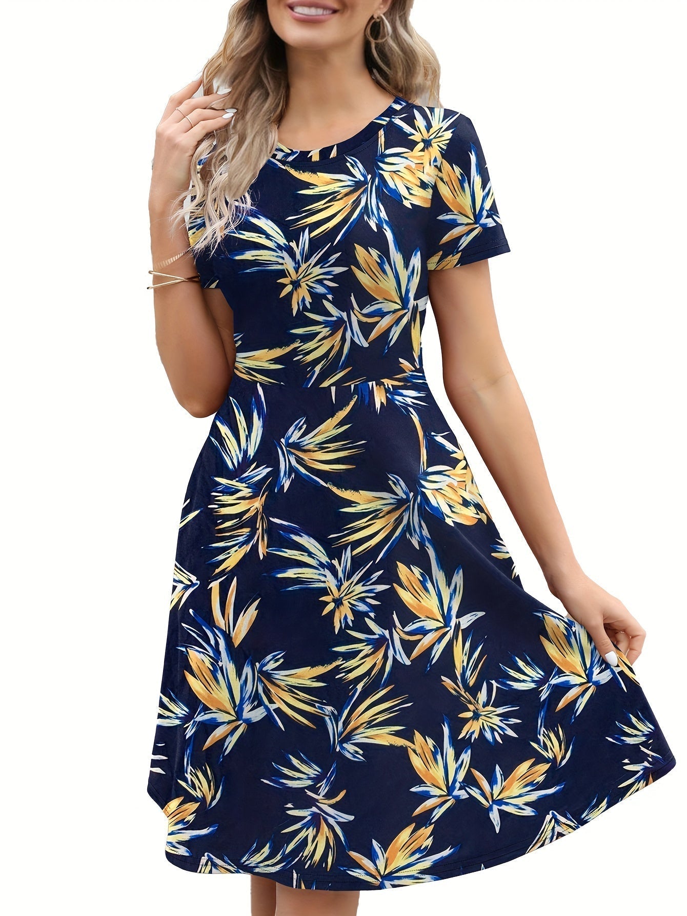 CM | Vestido de invierno relajado y atemporal