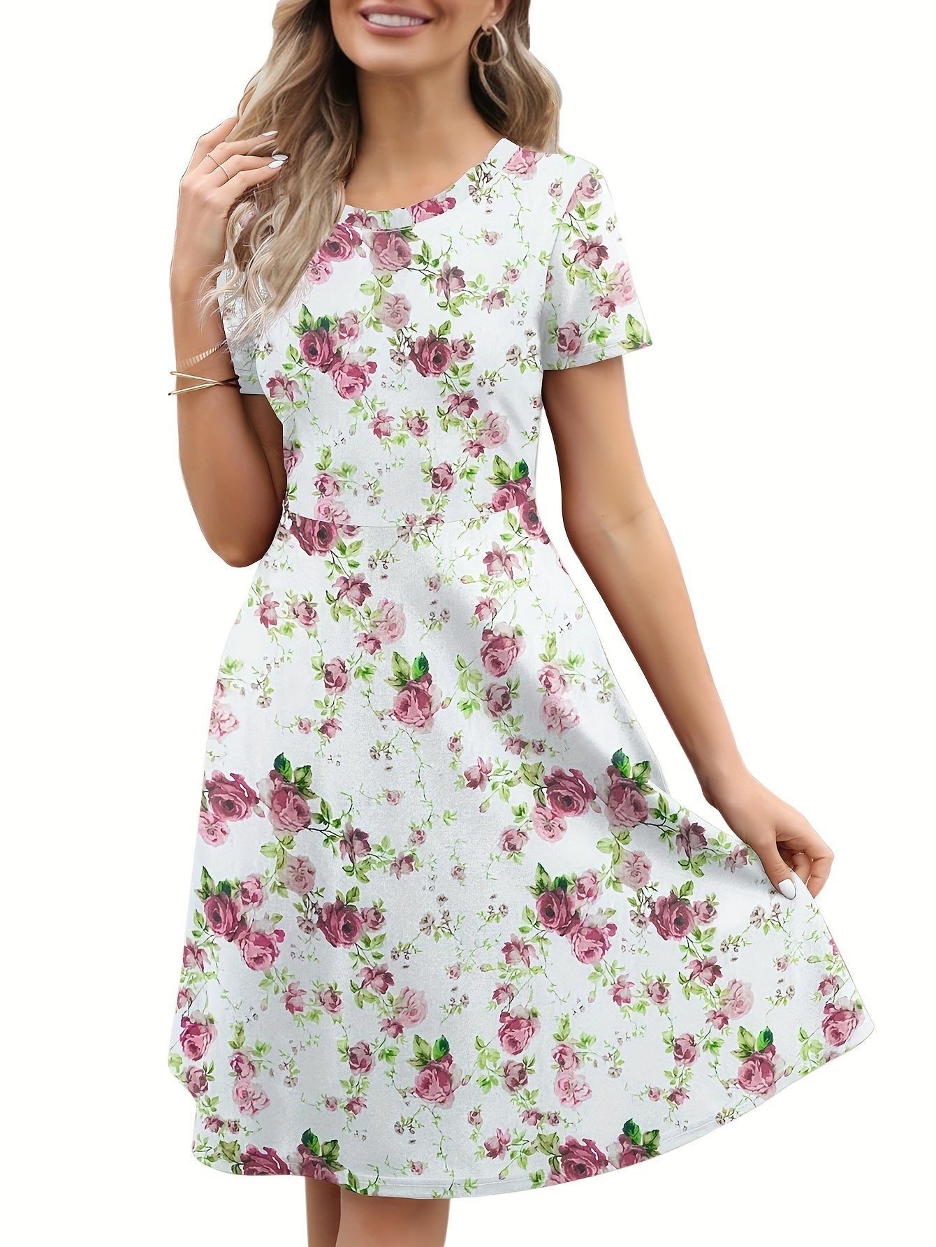 CM | Vestido de invierno relajado y atemporal