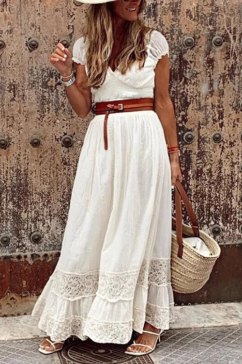 CM | Maxi vestido de manga corta con encaje y escote en V