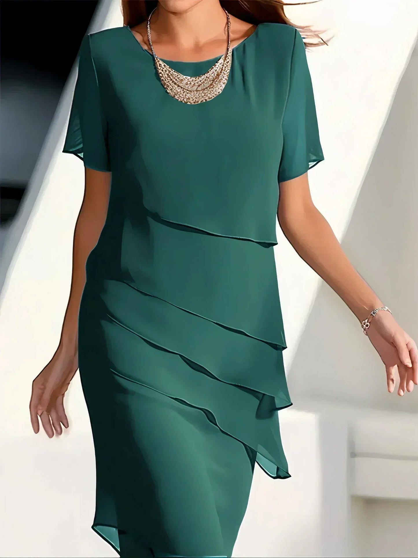 CM | Vestido de verano moderno y elegante