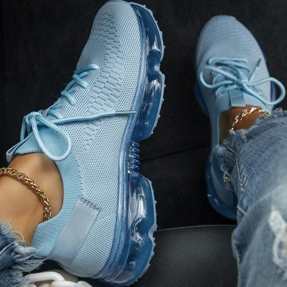 CM | Zapatillas casual con suela y cordones transparentes