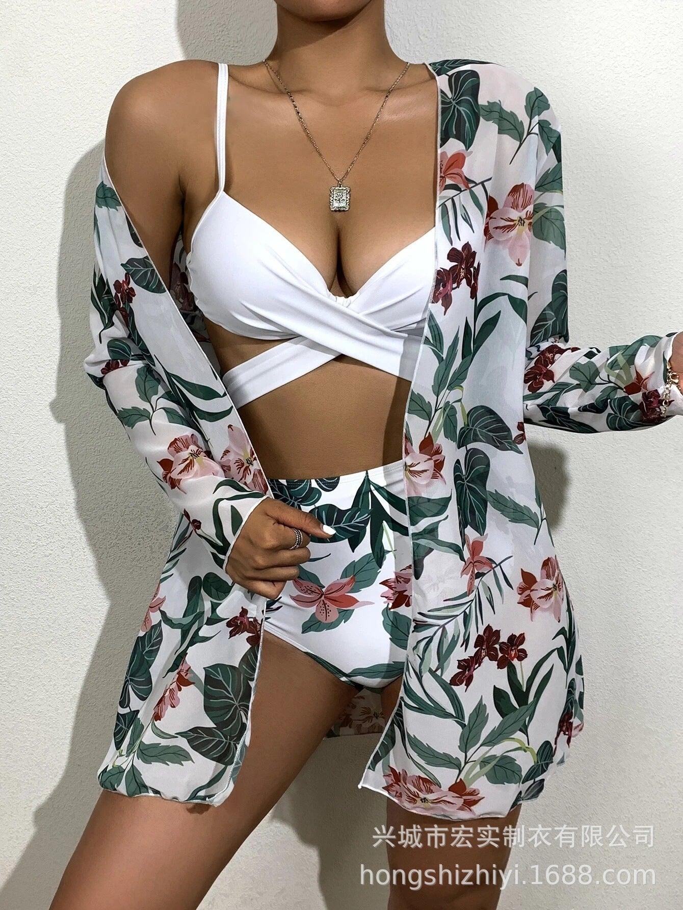 CM | Bikini de verano cómodo y vaporoso
