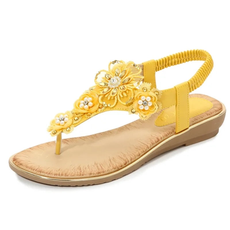 CM | Sandalias de moda y frescas