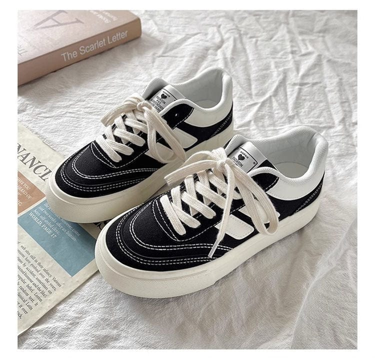 CM | Zapatillas de lona con suela gruesa 2024