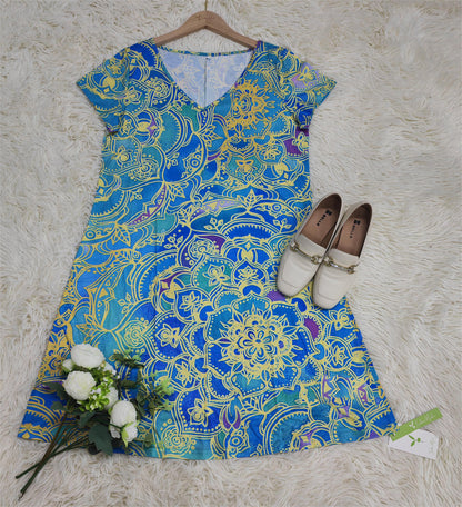CM | Minivestido azul océano hasta la rodilla con estampado de mandala y manga corta
