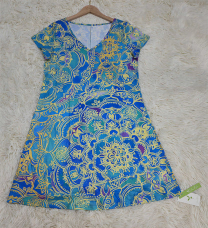 CM | Minivestido azul océano hasta la rodilla con estampado de mandala y manga corta