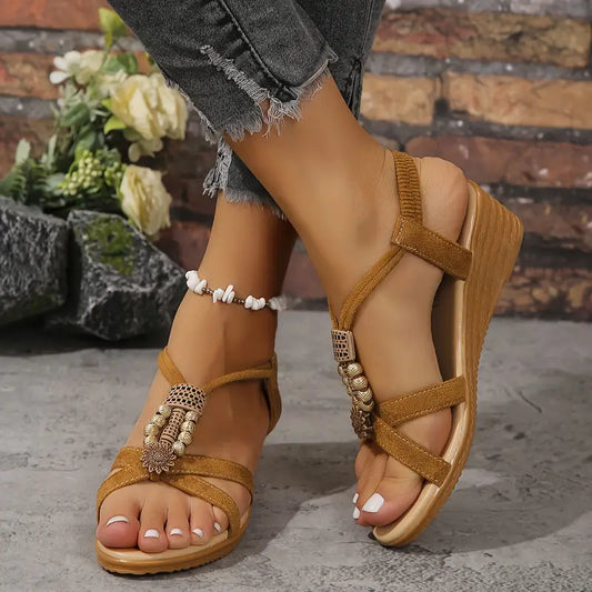 CM | Sandalias con tacón de cuña de estilo boho