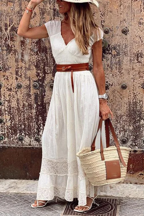 CM | Maxi vestido de manga corta con encaje y escote en V
