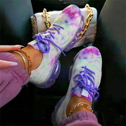 CM | Zapatillas casual con suela y cordones transparentes