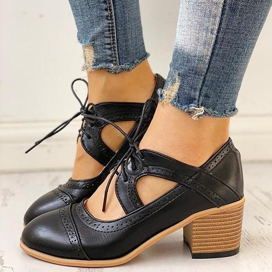 CM | Zapatos retro de cordones con recorte