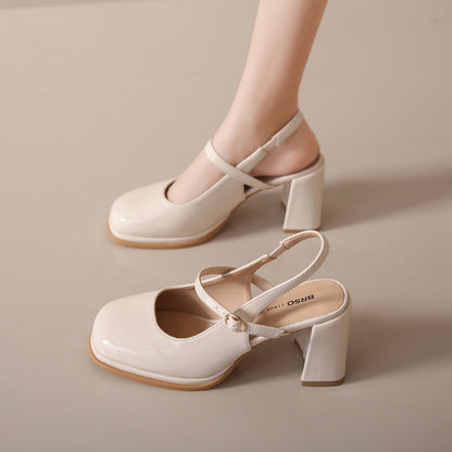 CM | Zapatos con tacón grueso y correa ajustable
