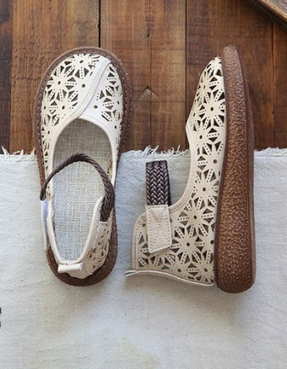 CM | Zapatillas con recorte floral