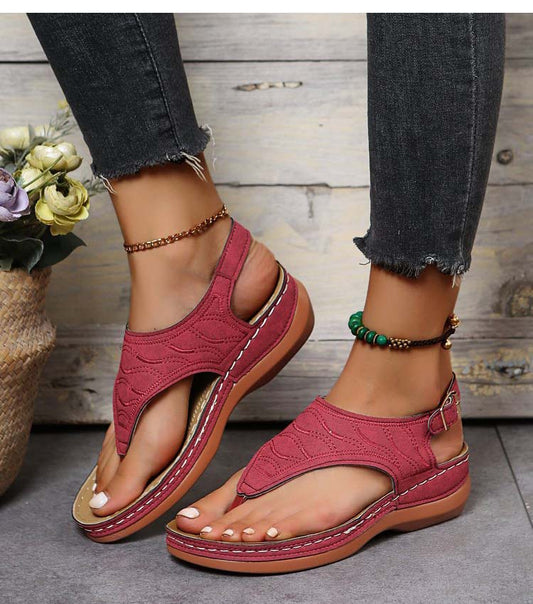 CM | Romanza Elegantes sandalias con tacón de cuña para el look playero de verano