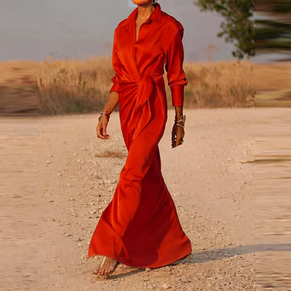 CM | Maxi vestido de manga larga con solapas y corte entallado
