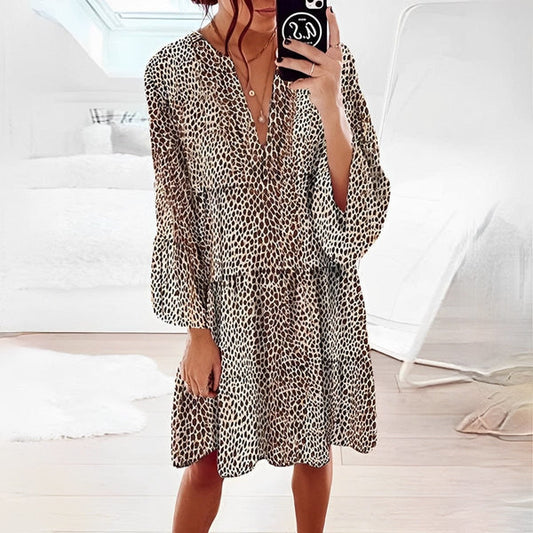 CM | Penelope - vestido largo hasta la rodilla con estampado de leopardo