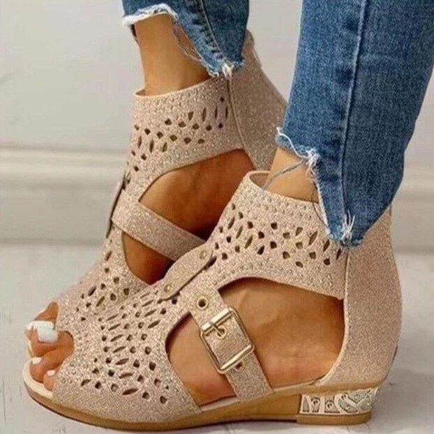 CM | Sandalias ortopédicas con tacón bajo