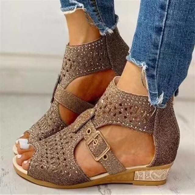 CM | Sandalias ortopédicas con tacón bajo