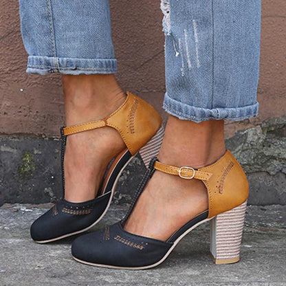 CM | Vintage T-strap tacones