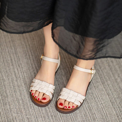 CM | Sandalias aireadas y chic