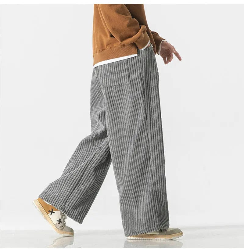 CM | Pantalones de pana oversize a la moda