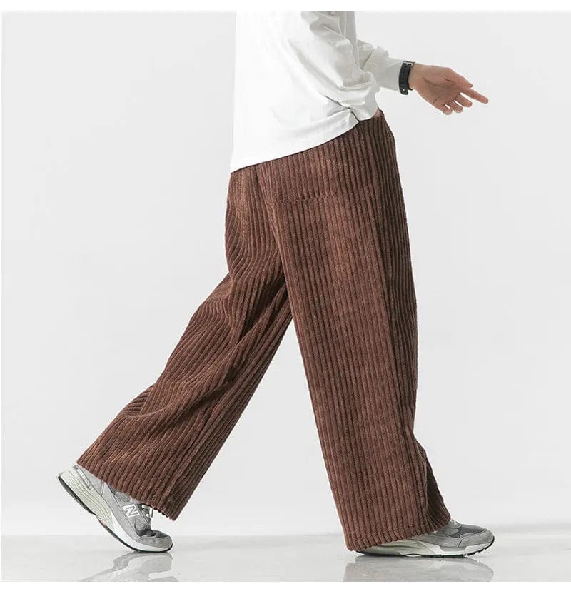 CM | Pantalones de pana oversize a la moda